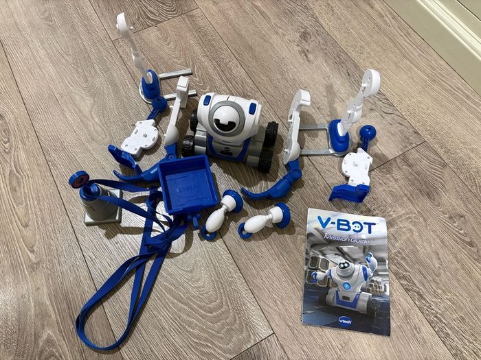 VTech V-Bot 5-in-1 Robot