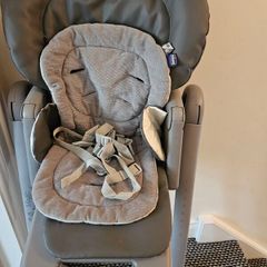 Chicco Polly magic high chair