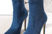 Boots size UK 2