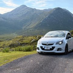Corsa D 1.3L Limited edition white