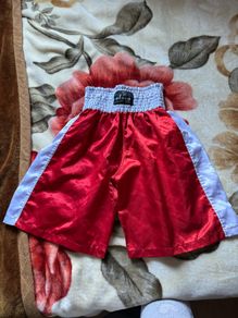 boxing shorts clean condition Size S