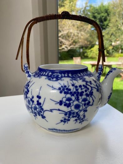 Vintage Nippon 1921 Tea pot