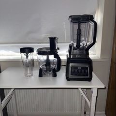 Ninja 3-in-1 Food Processor & Blender (Like new, Boxed)
