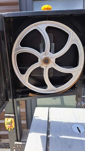 band saw