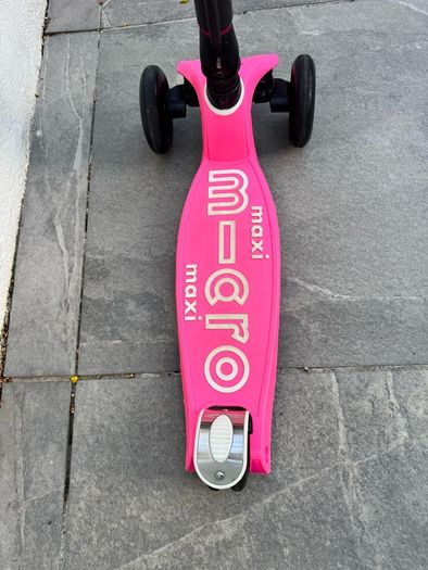 Micro Maxi foldable scooter