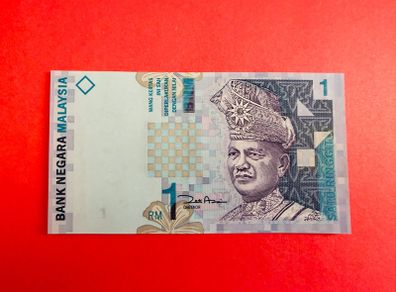 Malaysia  1 Ringgit. 2000. Pick. 39b ( Uncirculated).