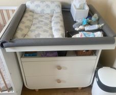 Baby changing table