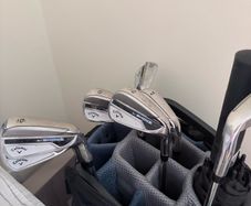 Ai smoke irons right hand