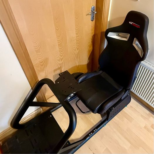 GT Omega Titan Cockpit + RS9 Racing Seat