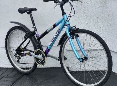 Female Raleigh Bike