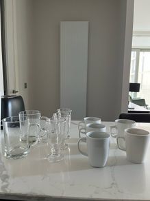 Glasses & mugs