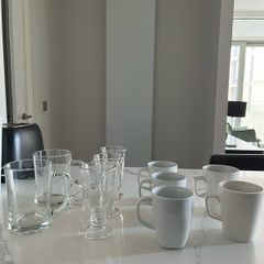 Glasses & mugs