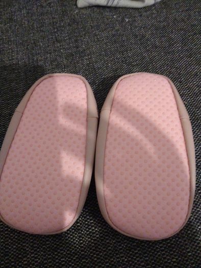 Girl slippers brand new