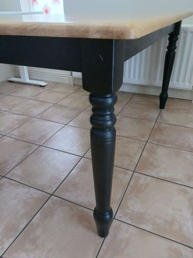 Kitchen table