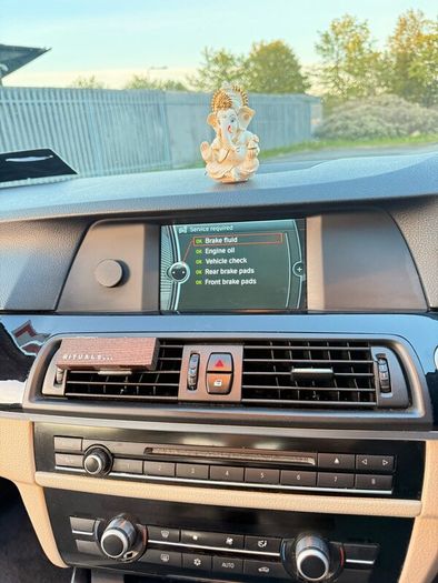 BMW 5 Series - 520d 2011 Black