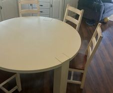 Kitchen table