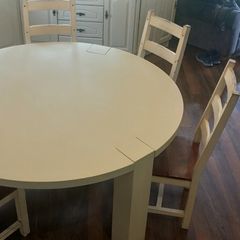 Kitchen table