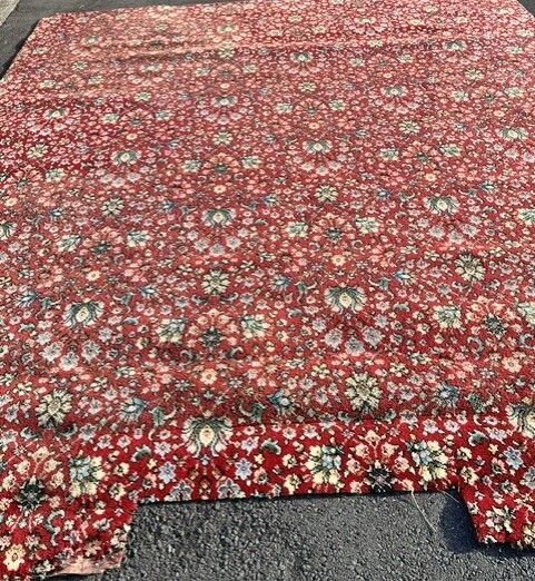 Axminster Carpet- Quality Wool Carpet In Good Used Condition.  Proceeds To Medecins Sans Frontieres