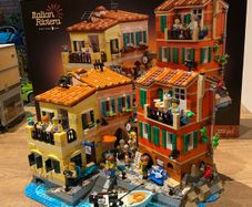 LEGO 21359 Italian Riviera