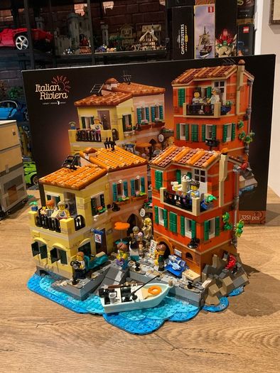 LEGO 21359 Italian Riviera