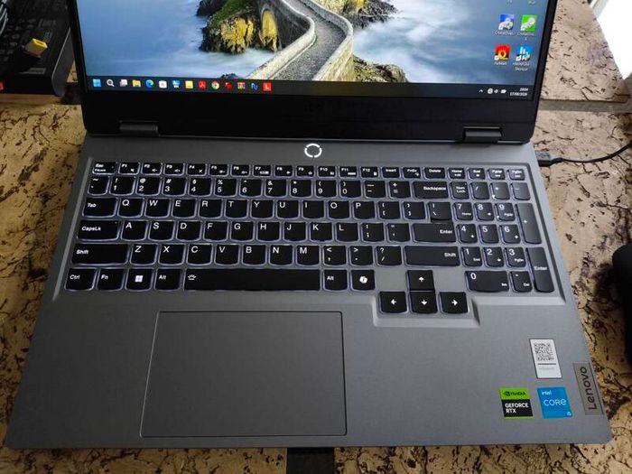 Gaming Laptop Lenovo Loq i5 12450HX 8/12 RTX3050 6gb 95w 16gb Ddr5 512GB Nvme 144hz Win11 Rgb