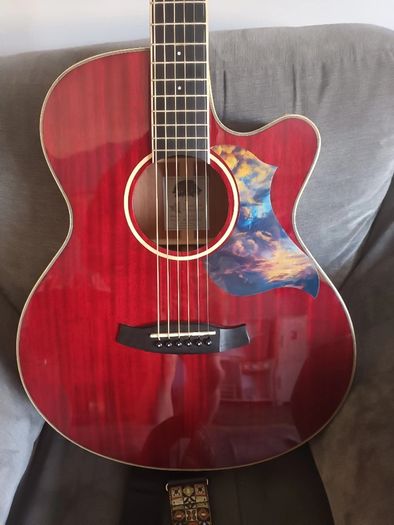 tanglewood acoustic guitar