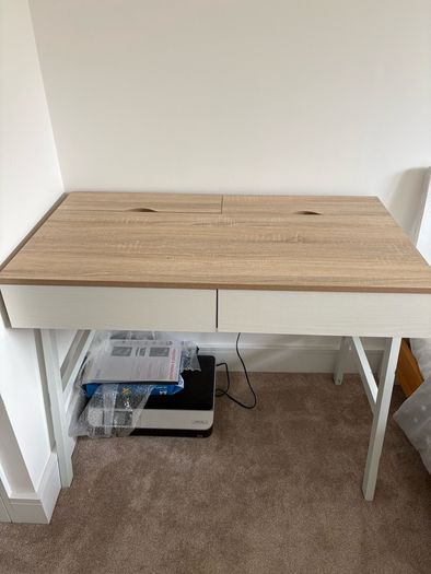 Work Desk in excellent condition