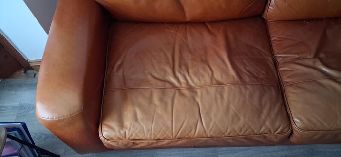 Leather couch / sofa