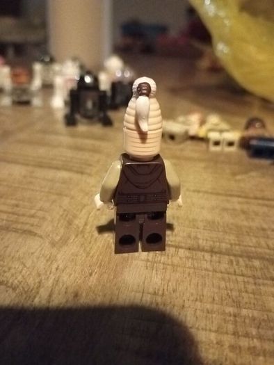 Lego star wars minifigure ki adi mundi