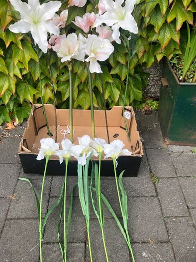 Faux flowers