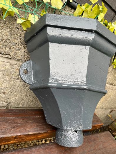 Cast iron Rainwater Hoppers.