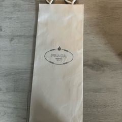 Prada wrapping