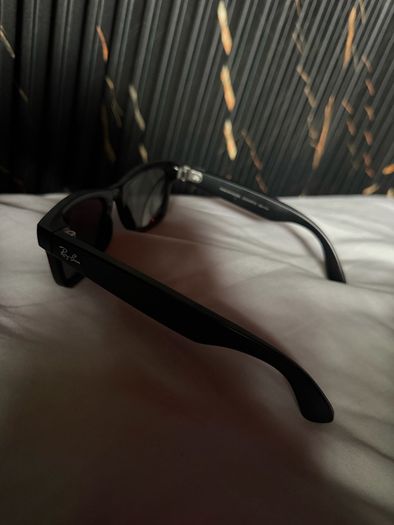 Meta Ray-bans 2 - Read Description