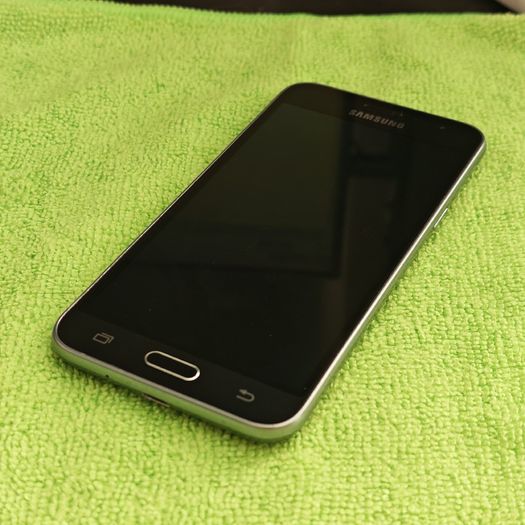 Samsung J3 2016 8GB Black Vodafone Locked