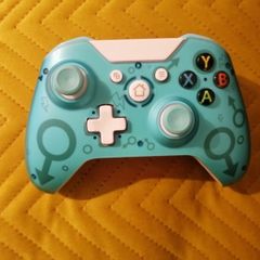Xbox One controller
