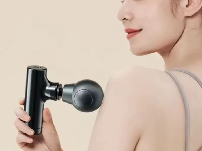 Llllnew Mini Body Massager .rechargeable