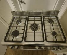 Cooker