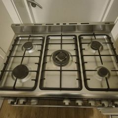 Cooker