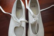 Tap shoes
