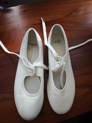 Tap shoes