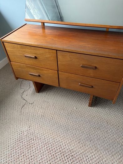 Bedroom dresser
