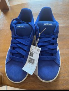 Adidas grand court 00's