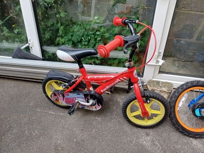 kids bikes 12 and14 inch