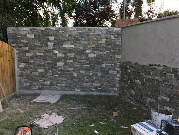 Bricklayer stonemason available