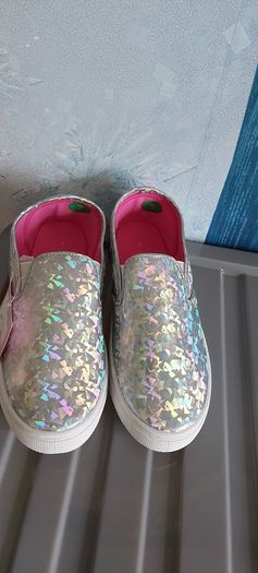 Girls shoes UK4 by Nanette Lepore NEW!