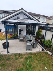 pergola