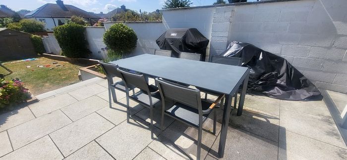 Outdoor dining set