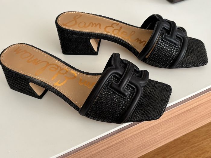 Some Edelman Black Waylon Slider Sandals