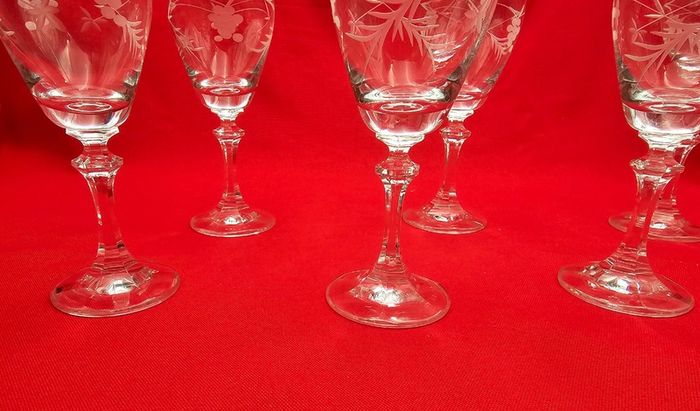 Vintage Duiske Handcut Crystal sherry/liquor stemmed glasses