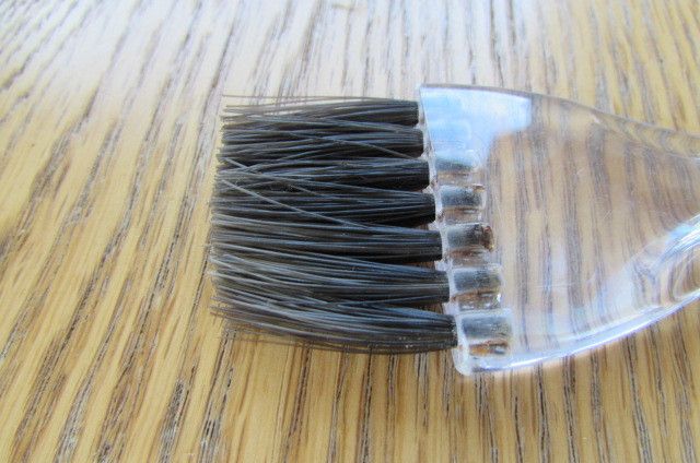 Hair Colouring Brush for Sale